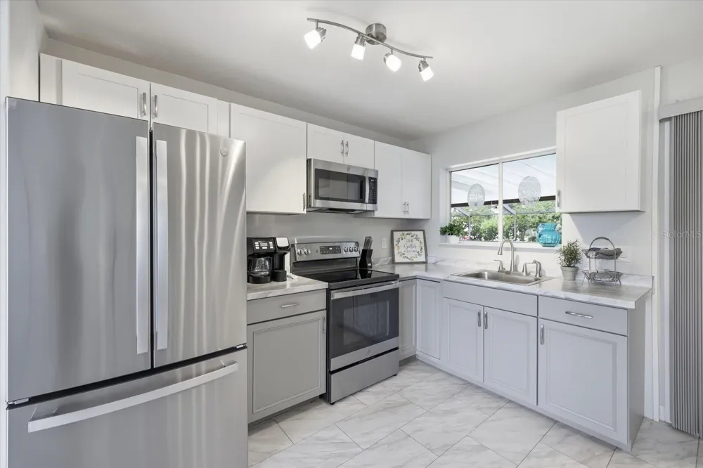 4562 BARODA AVENUE North Port, FL 34287