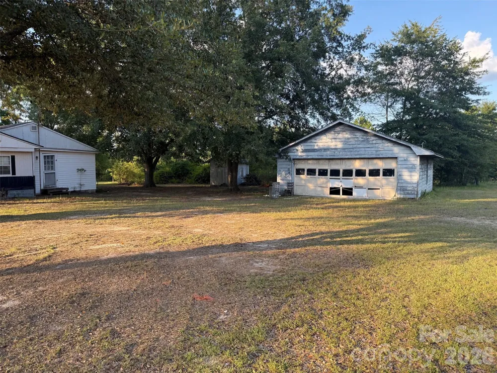 3764 Old Georgetown Road W Kershaw, SC 29067