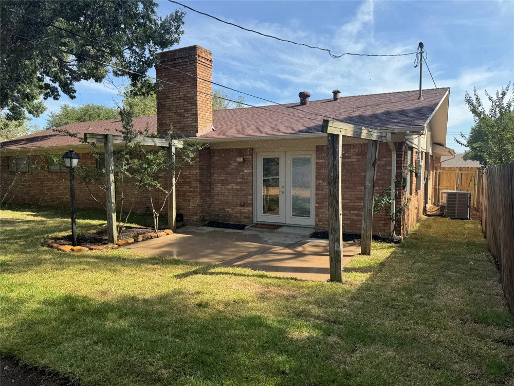 1306 Amherst Drive Denton, TX 76201