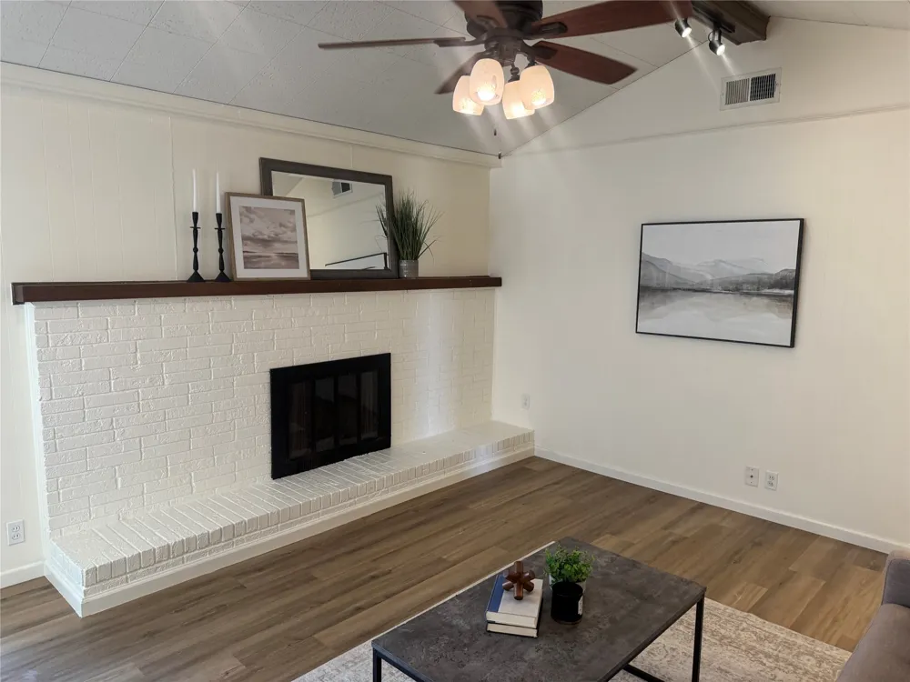 1306 Amherst Drive Denton, TX 76201