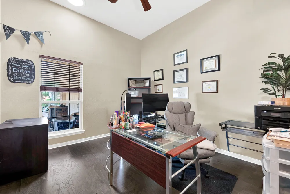 8120 Holliday Road Lantana, TX 76226
