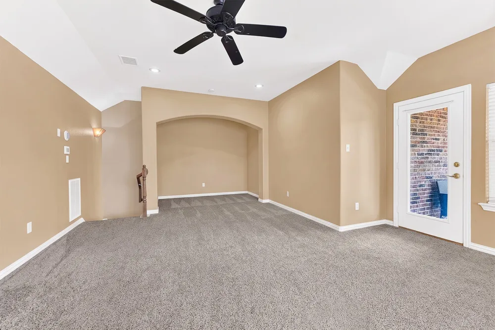 8120 Holliday Road Lantana, TX 76226