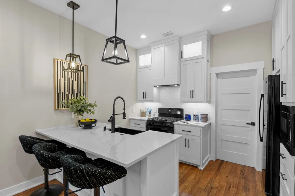 400 W Morgan Street Denison, TX 75020