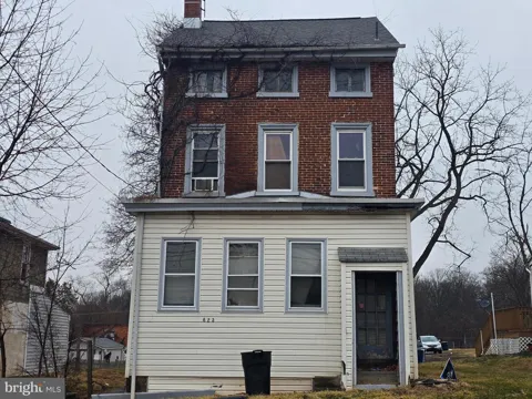 623 BRIDGE STREET
