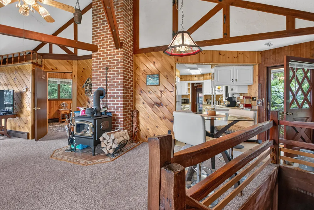 1916 Ackerson Lake Road Jackson, MI 49201