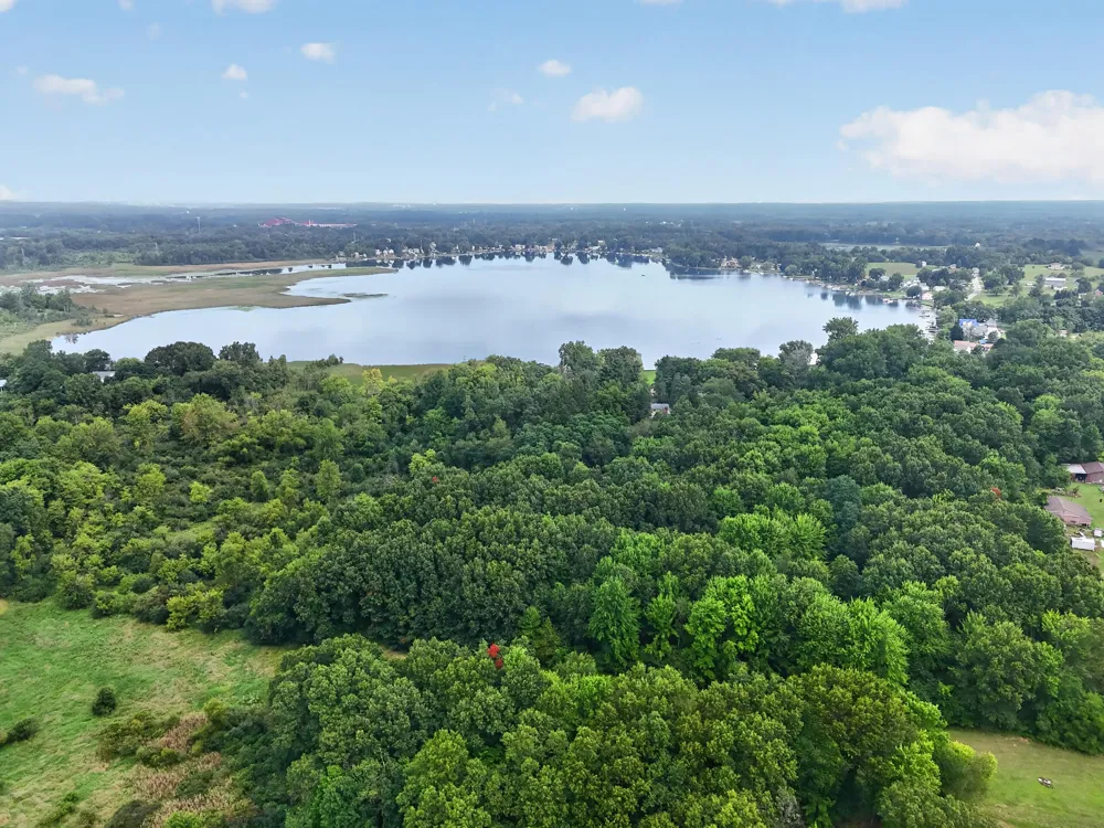 1916 Ackerson Lake Road Jackson, MI 49201