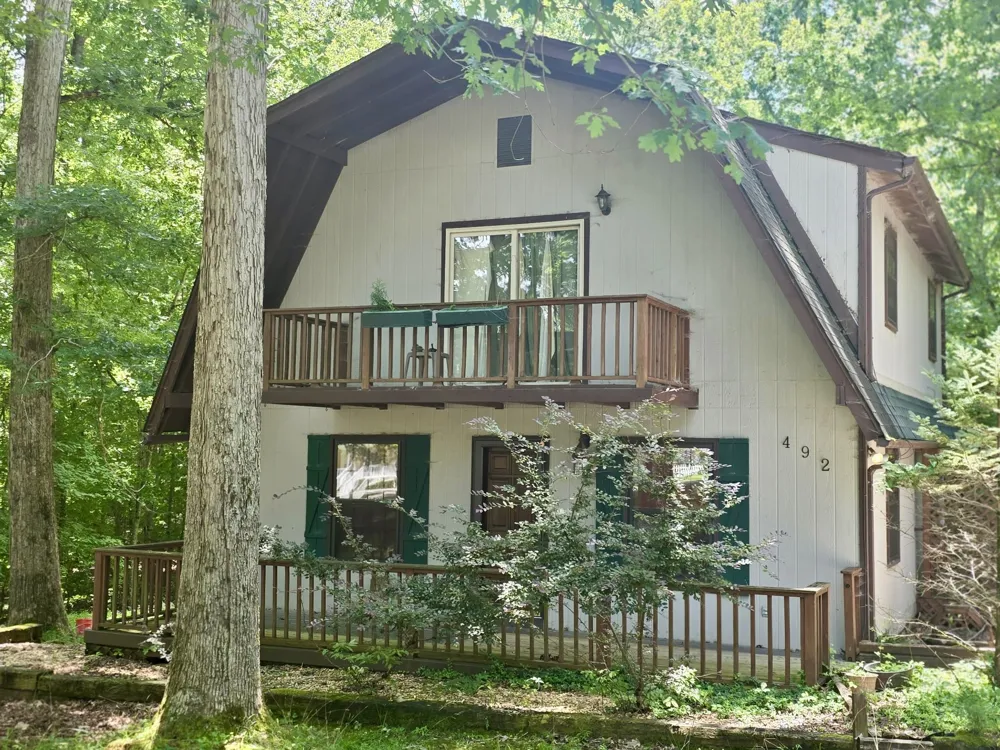 492 Lakeview St Estill Springs, TN 37330
