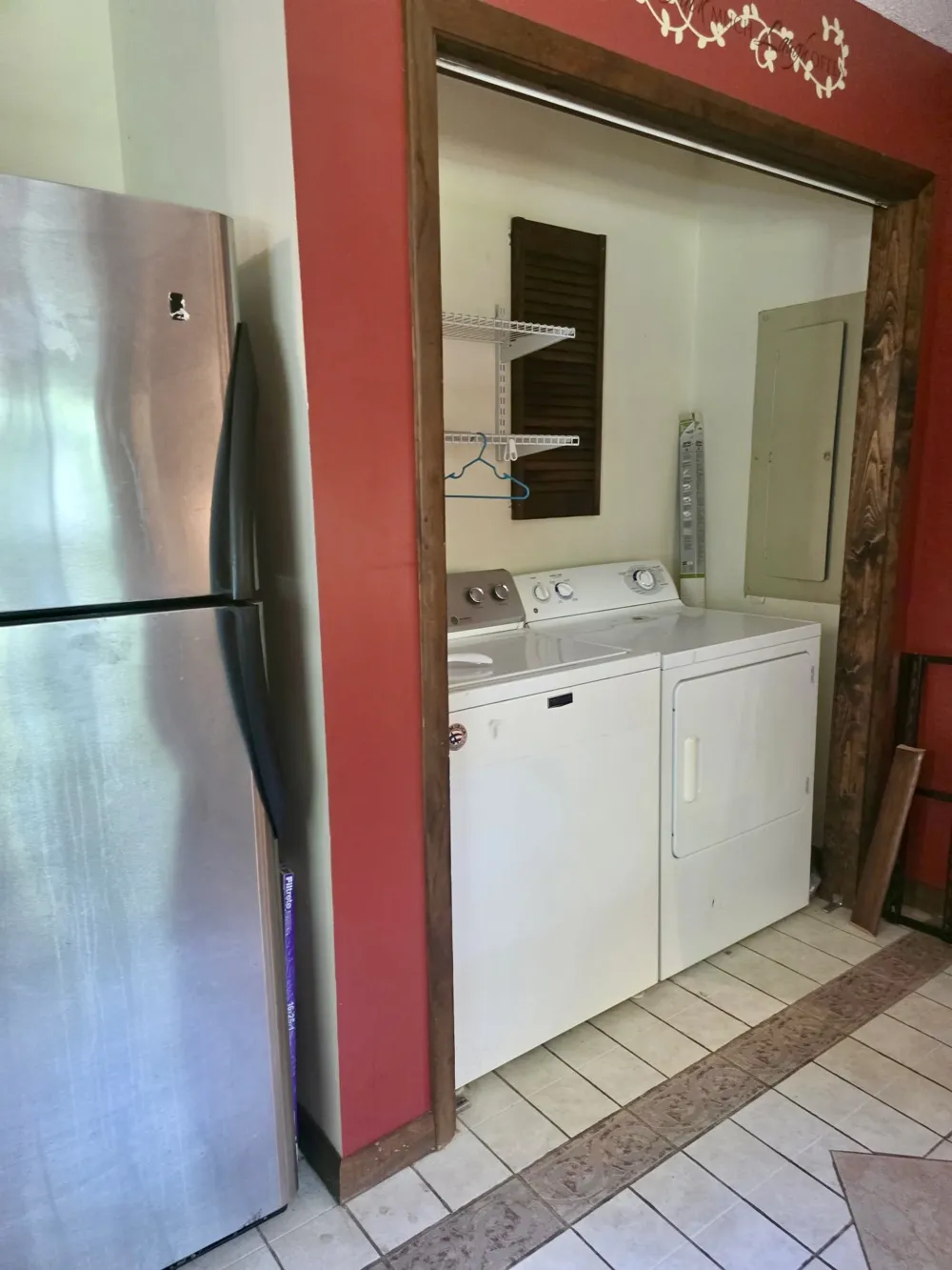 492 Lakeview St Estill Springs, TN 37330