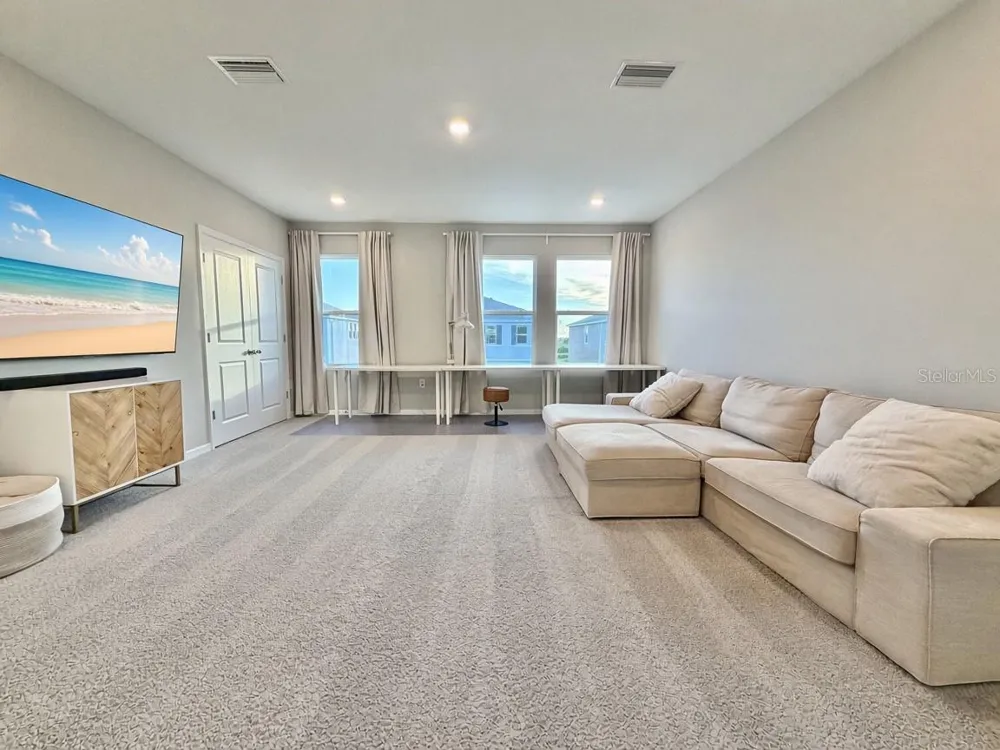 11304 SPOONBILL FLOCK WAY San Antonio, FL 33576