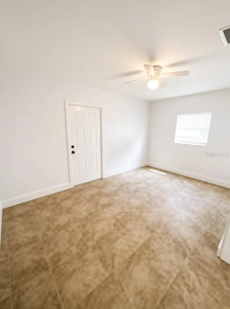 1125 13TH AVENUE S St Petersburg, FL 33705