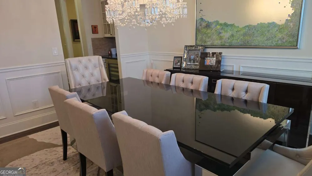 112 Austin DR Sandy Springs, GA 30328