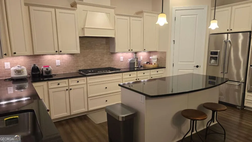 112 Austin DR Sandy Springs, GA 30328