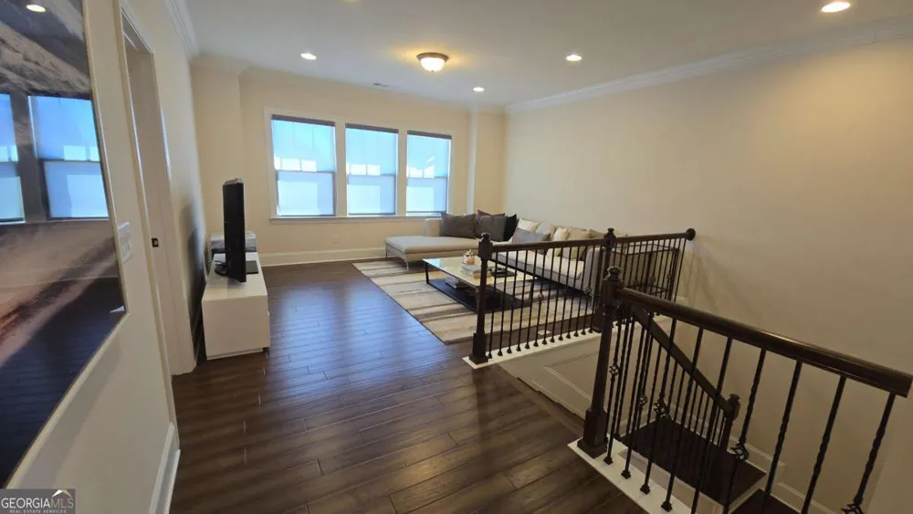 112 Austin DR Sandy Springs, GA 30328