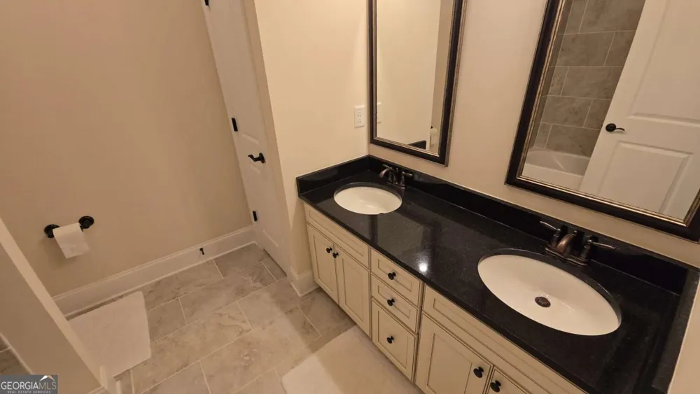 112 Austin DR Sandy Springs, GA 30328