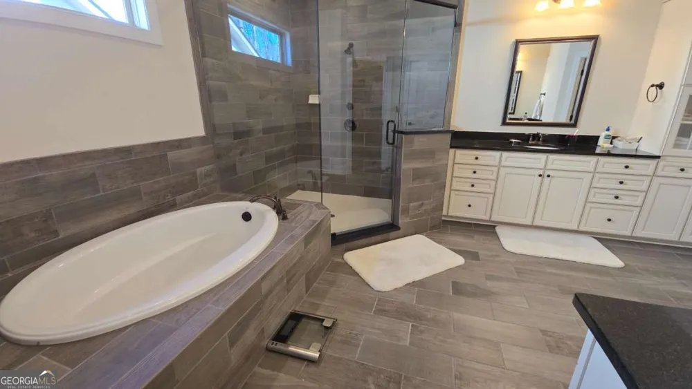112 Austin DR Sandy Springs, GA 30328