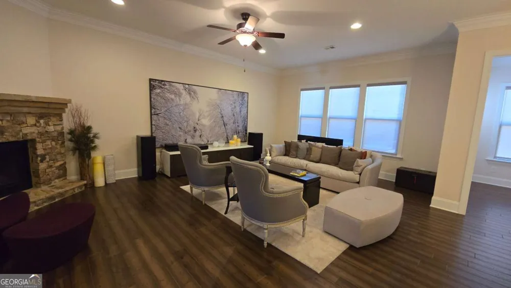 112 Austin DR Sandy Springs, GA 30328