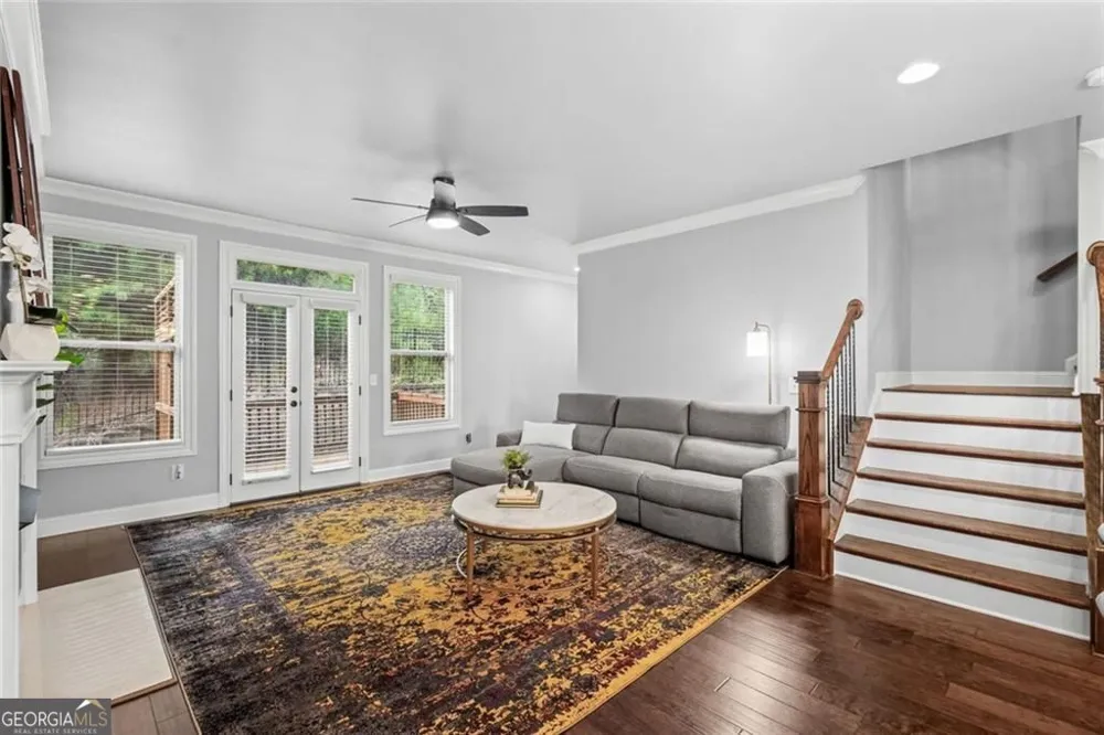 1044 Township SQ Alpharetta, GA 30022