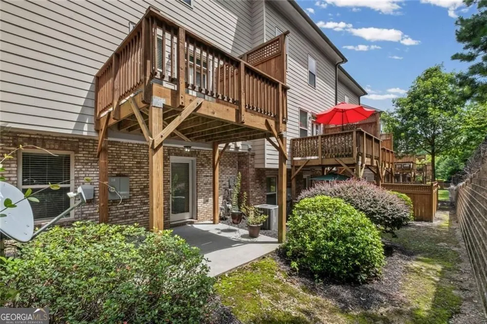 1044 Township SQ Alpharetta, GA 30022