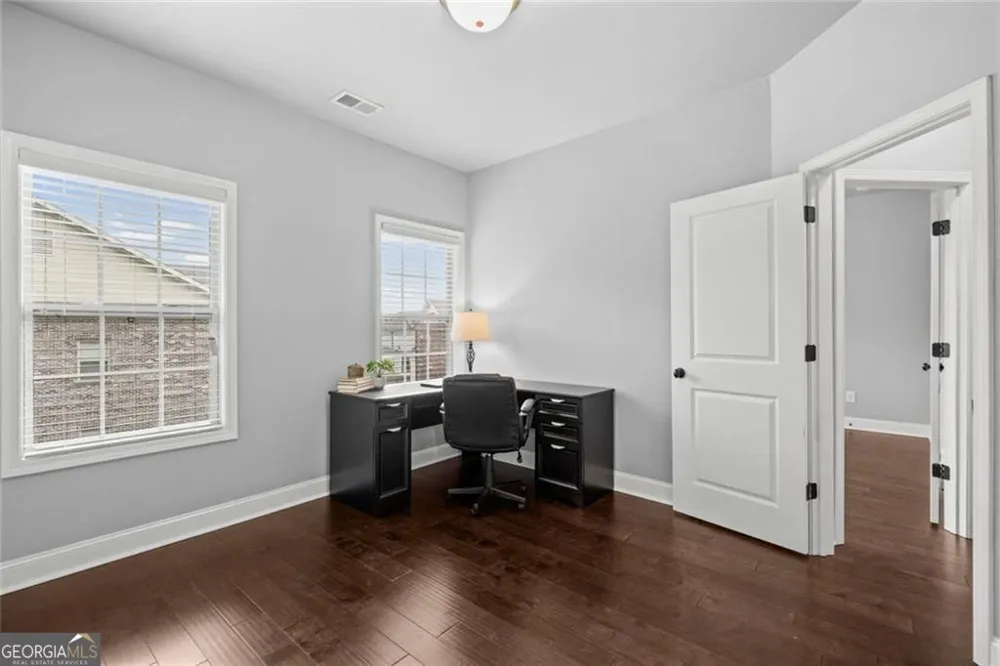 1044 Township SQ Alpharetta, GA 30022