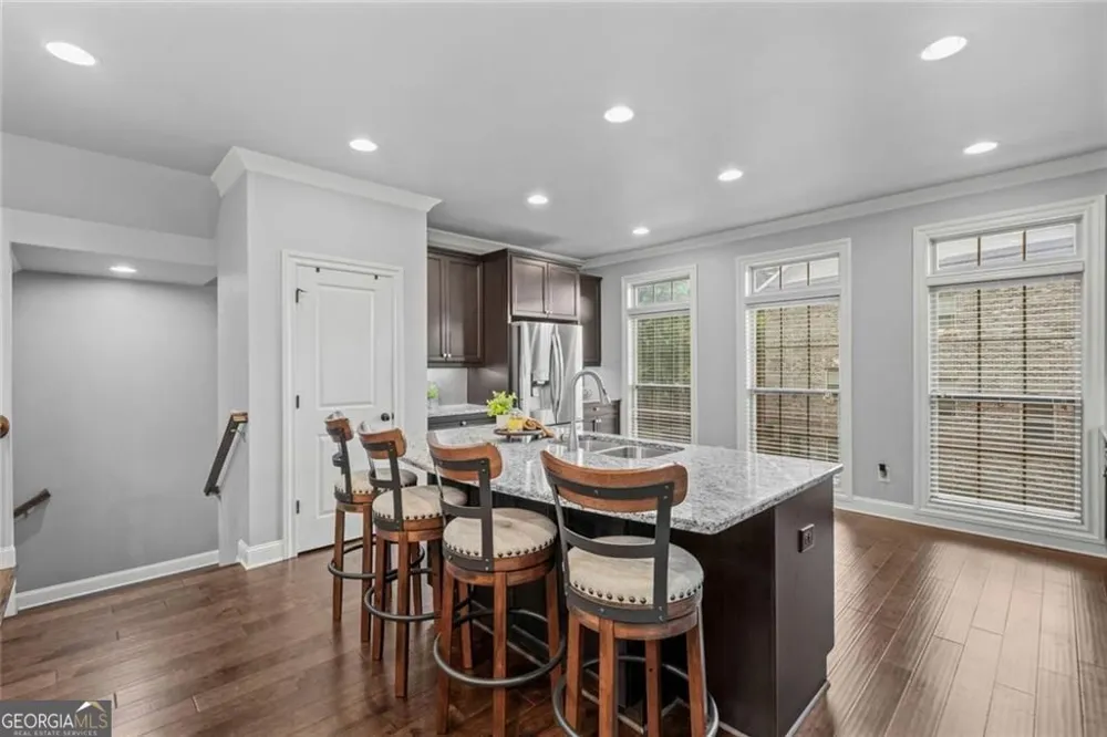 1044 Township SQ Alpharetta, GA 30022