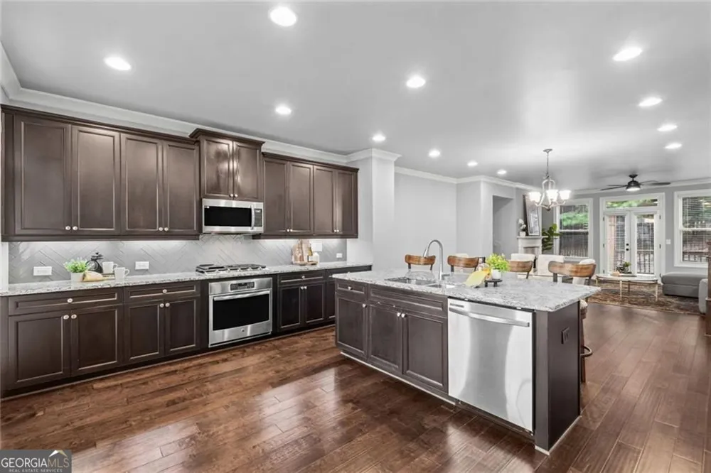 1044 Township SQ Alpharetta, GA 30022