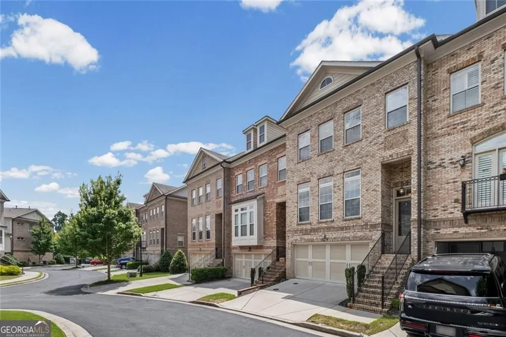 1044 Township SQ Alpharetta, GA 30022