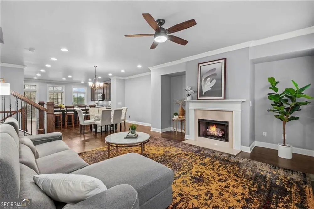 1044 Township SQ Alpharetta, GA 30022