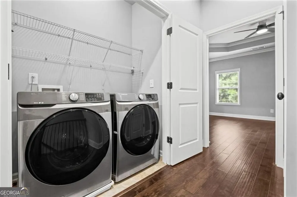 1044 Township SQ Alpharetta, GA 30022