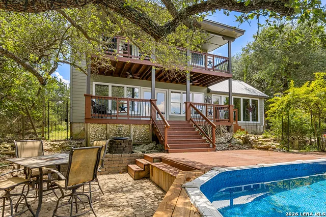 707 APPALOOSA DR Fischer, TX 78623