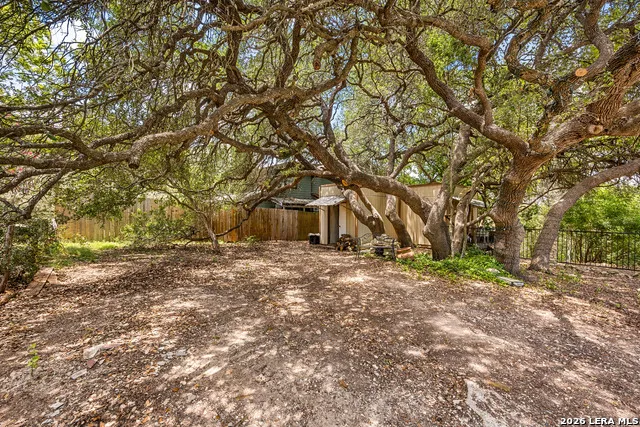 707 APPALOOSA DR Fischer, TX 78623