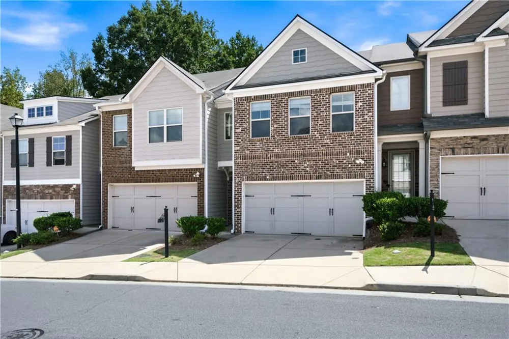 5825 Radford Loop Fairburn, GA 30213