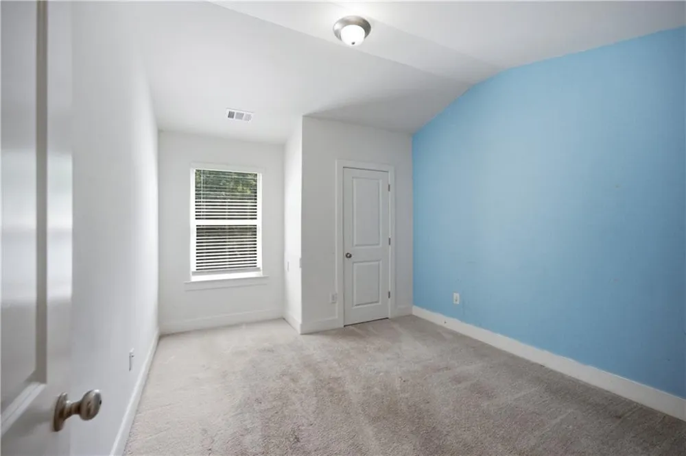 5825 Radford Loop Fairburn, GA 30213