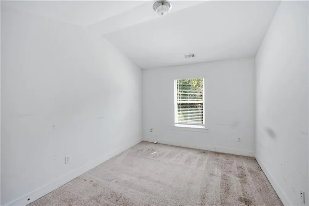 5825 Radford Loop Fairburn, GA 30213