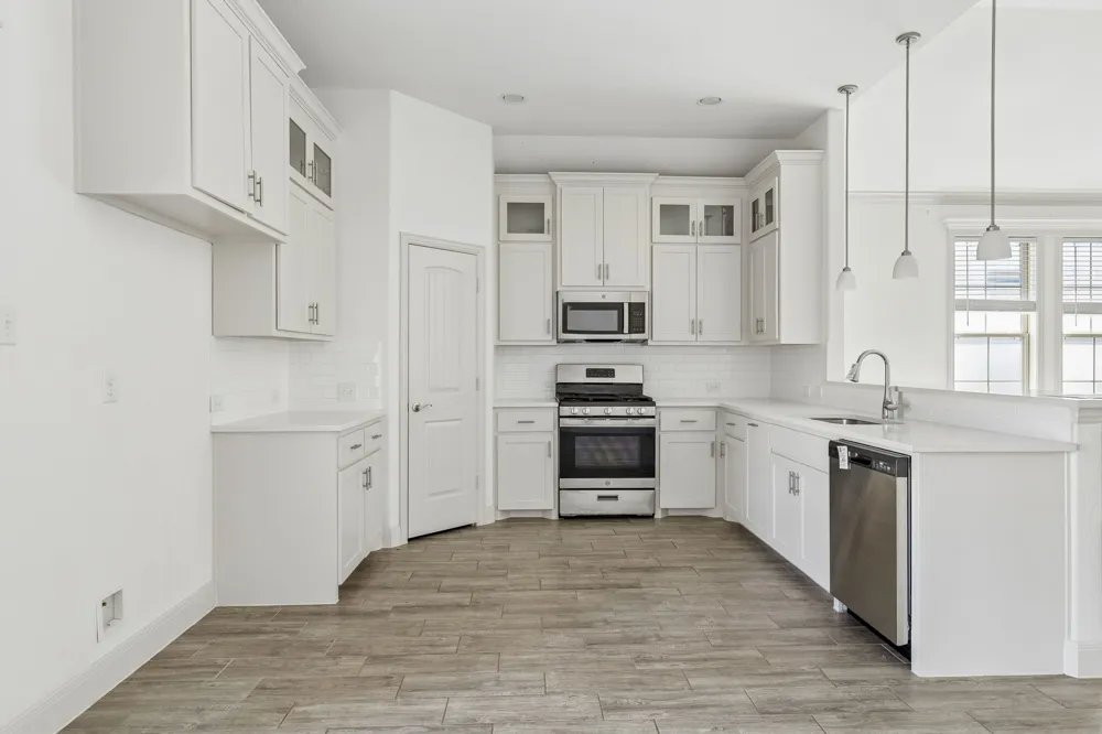 395 Waters Ridge Drive Lavon, TX 75166