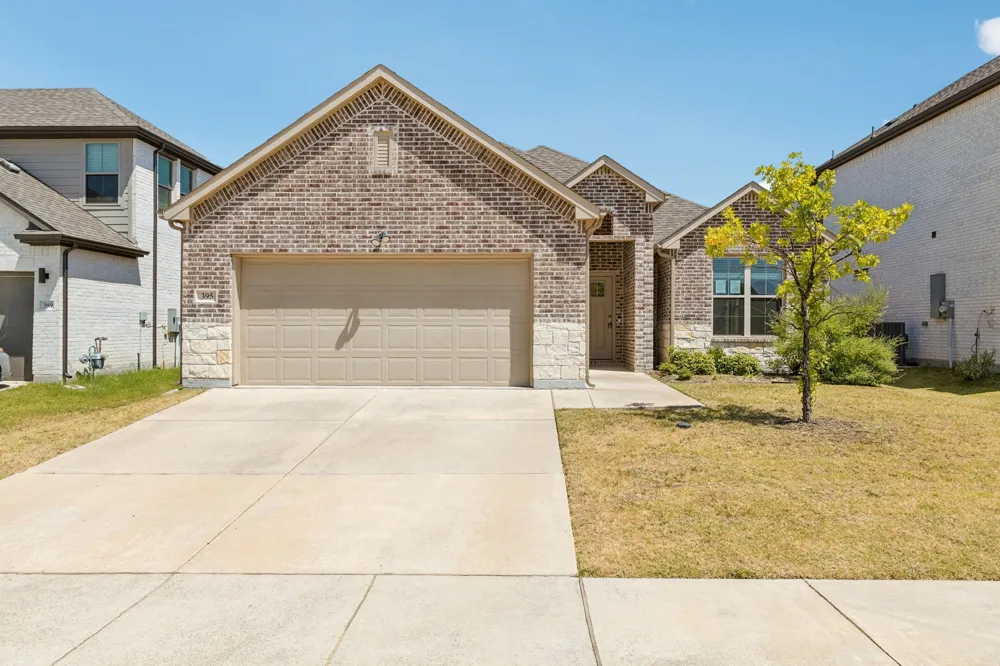 395 Waters Ridge Drive Lavon, TX 75166
