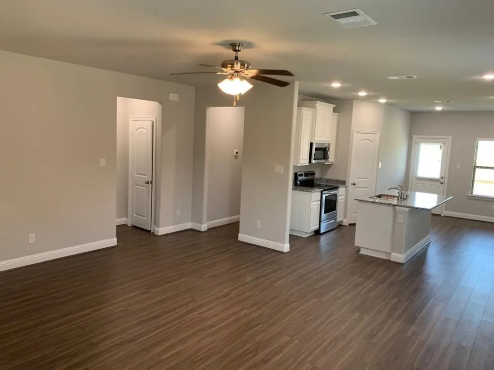 1414 Warringwood Drive Greenville, TX 75402