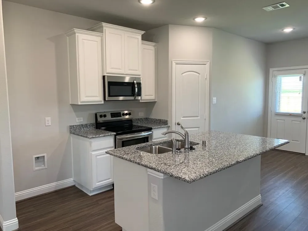 1414 Warringwood Drive Greenville, TX 75402