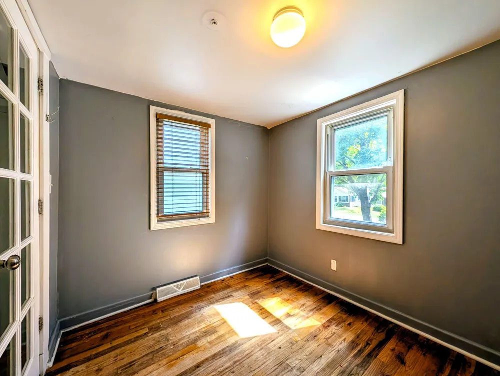 3918 Mapleleaf Road Waterford, MI 48328