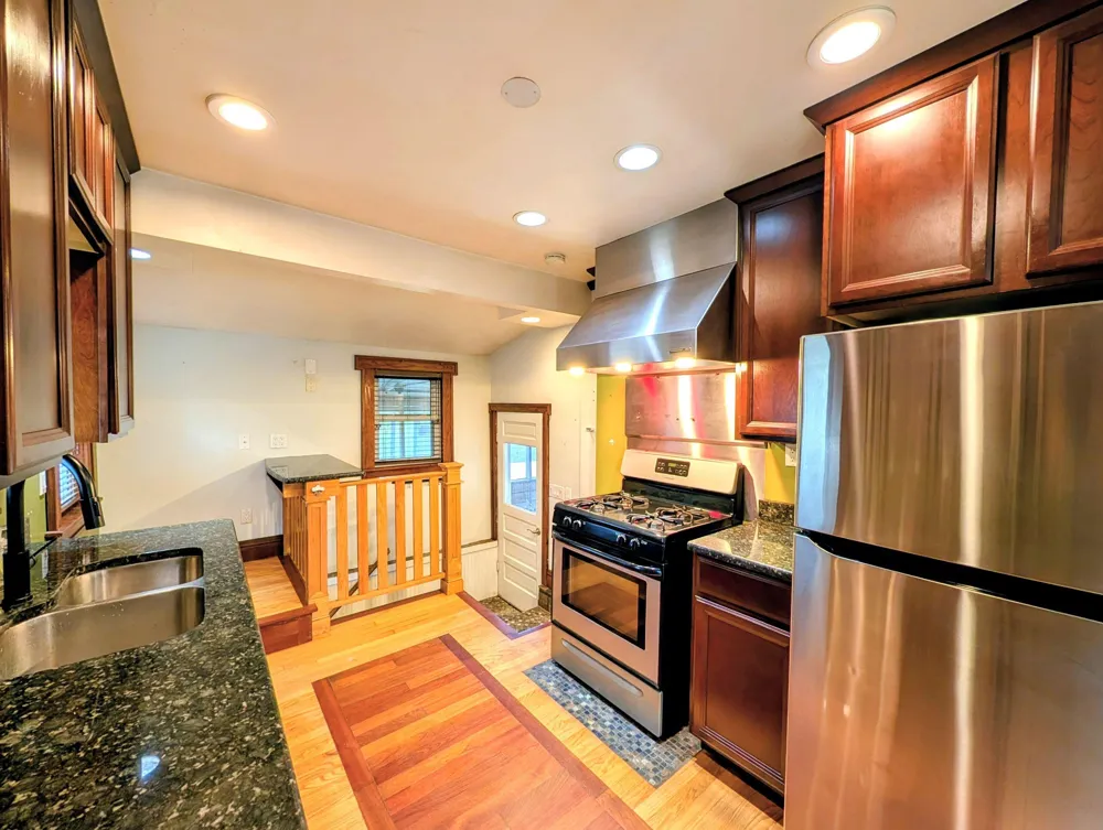 3918 Mapleleaf Road Waterford, MI 48328