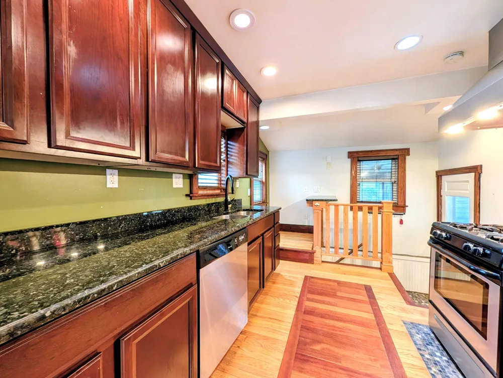 3918 Mapleleaf Road Waterford, MI 48328