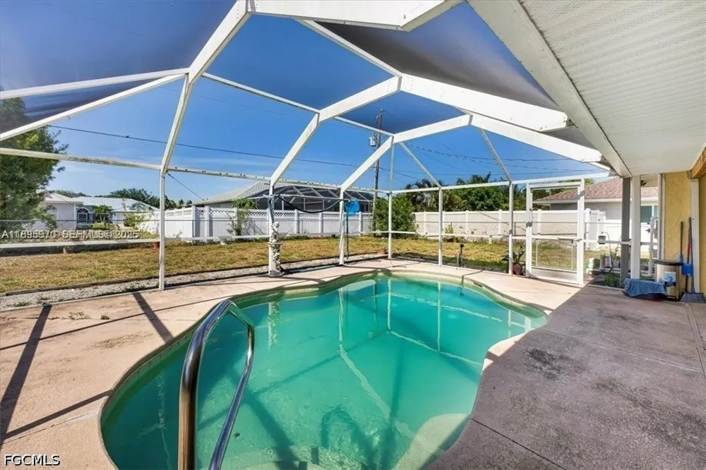 SE 20th Street Cape Coral, FL 33990