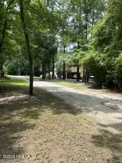 13 Riverview Drive Burgaw, NC 28425