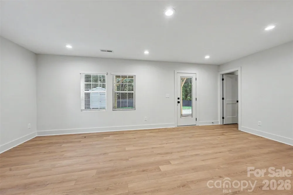 2000 Kilborne Drive Charlotte, NC 28205