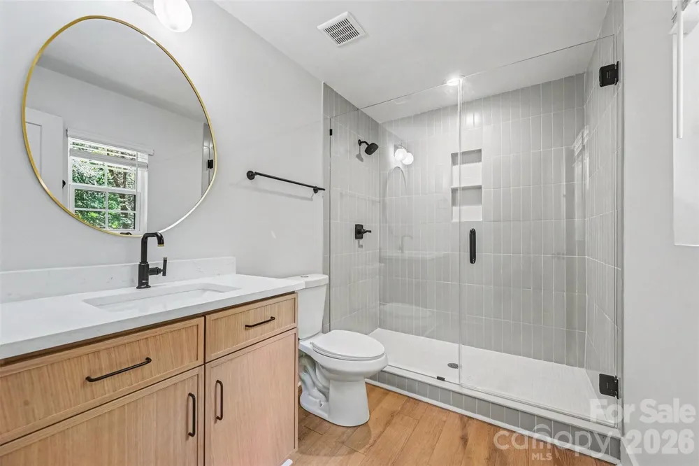 2000 Kilborne Drive Charlotte, NC 28205