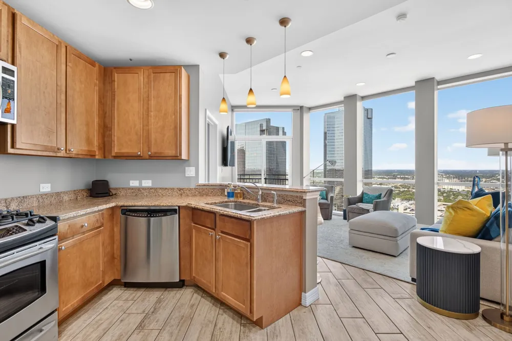 500 Throckmorton Street #2202 Fort Worth, TX 76102