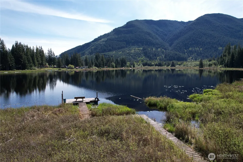 27525 W Lake Riley Road Arlington, WA 98223