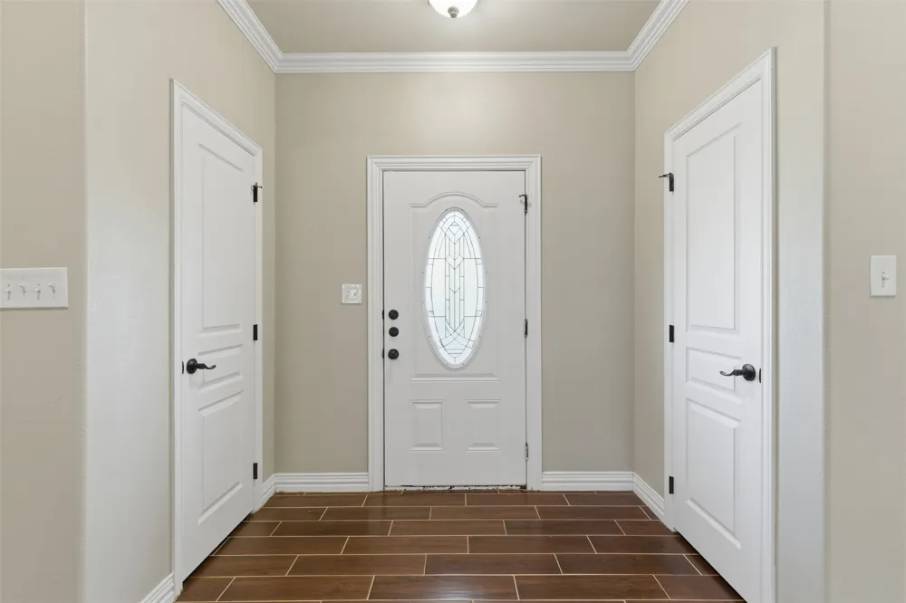 1524 S Montgomery Street Sherman, TX 75090