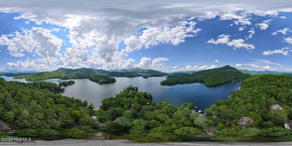 63 Snowbird Trail Lake Santeetlah, NC 28771