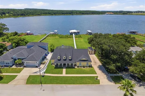 3716 BAYSHORE CIRCLE