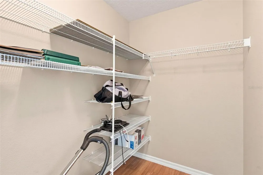 3716 BAYSHORE CIRCLE Tavares, FL 32778